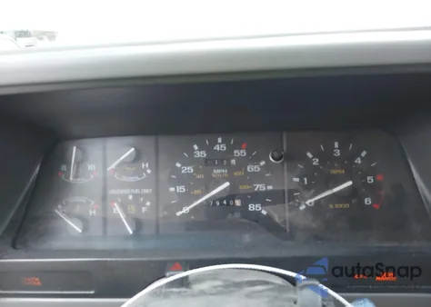 1992 Ford Ranger Super Cab z USA, uszkodzony, nr VIN 1FTCR15X1NPA05074